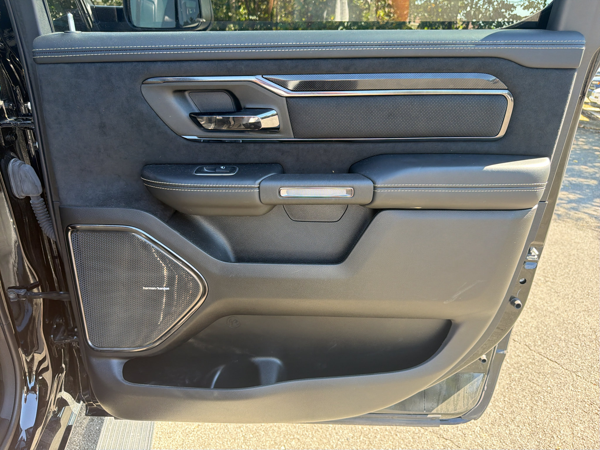 Used 2022 RAM 1500 TRX w/ TRX Level 2 Equipment Group AWD/4WD image 23