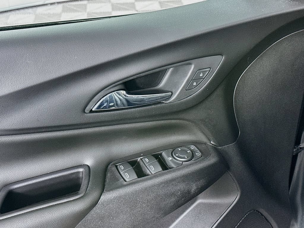 Used 2020 Chevrolet Equinox LT AWD/4WD image 24