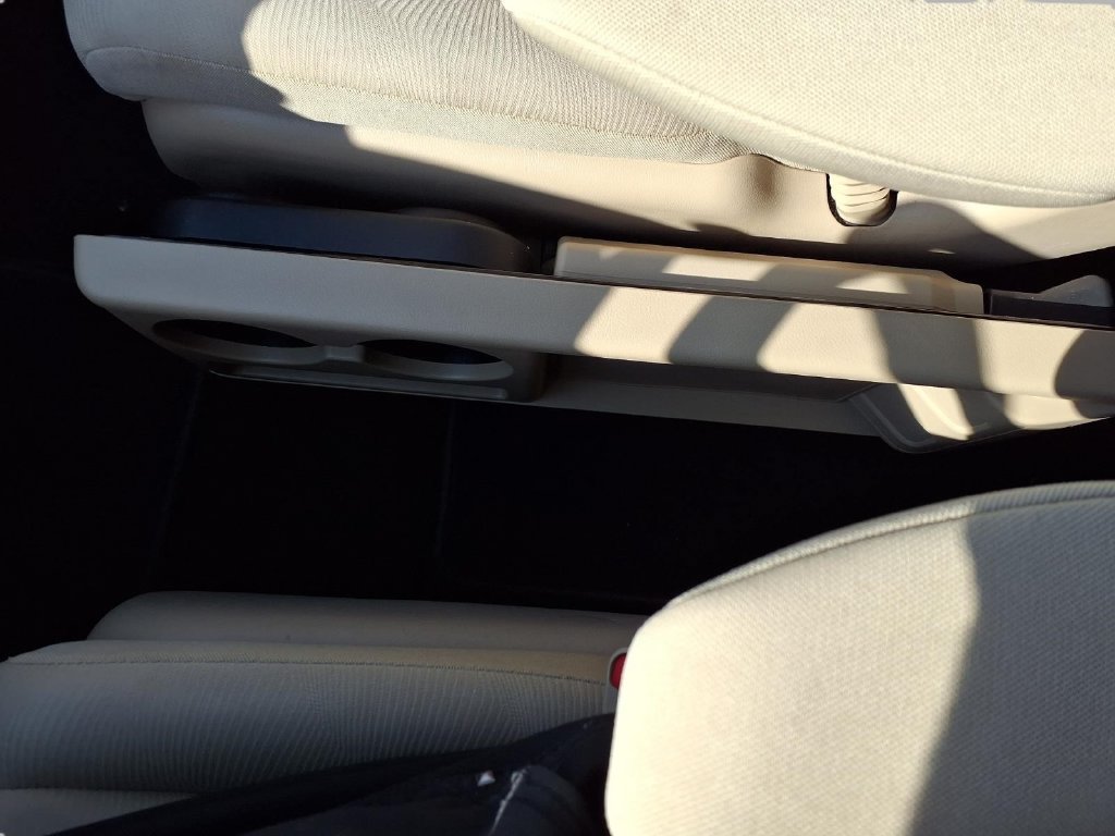 Used 2010 Honda CR-V LX image 12