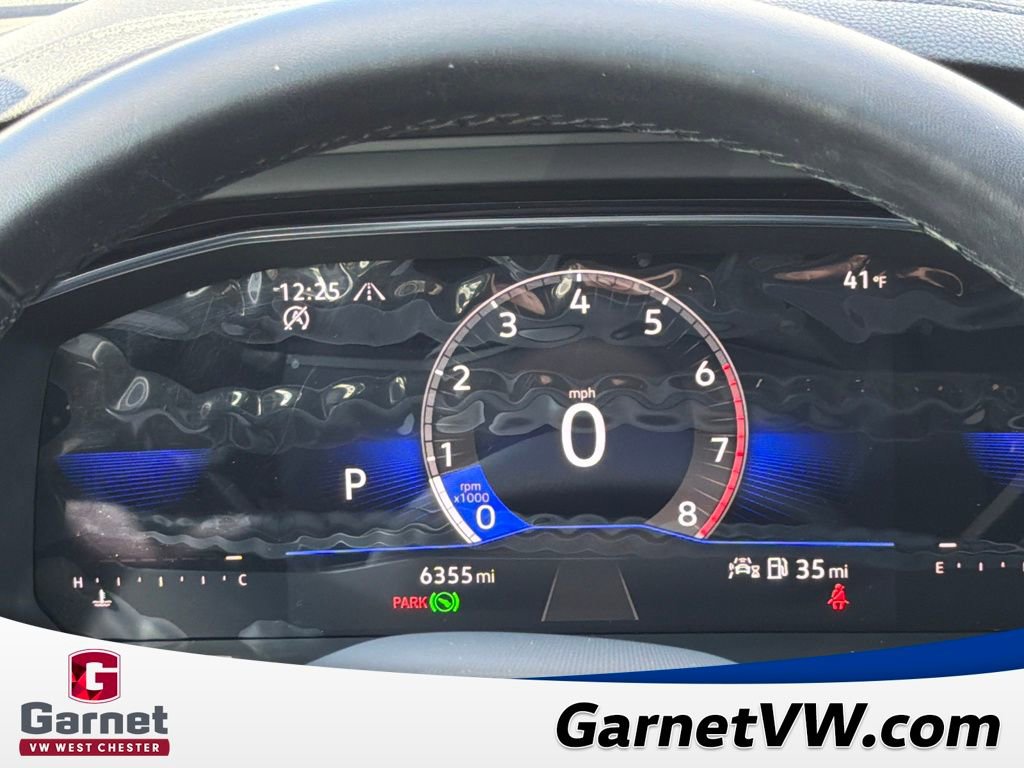 Certified 2023 Volkswagen Jetta SE image 16