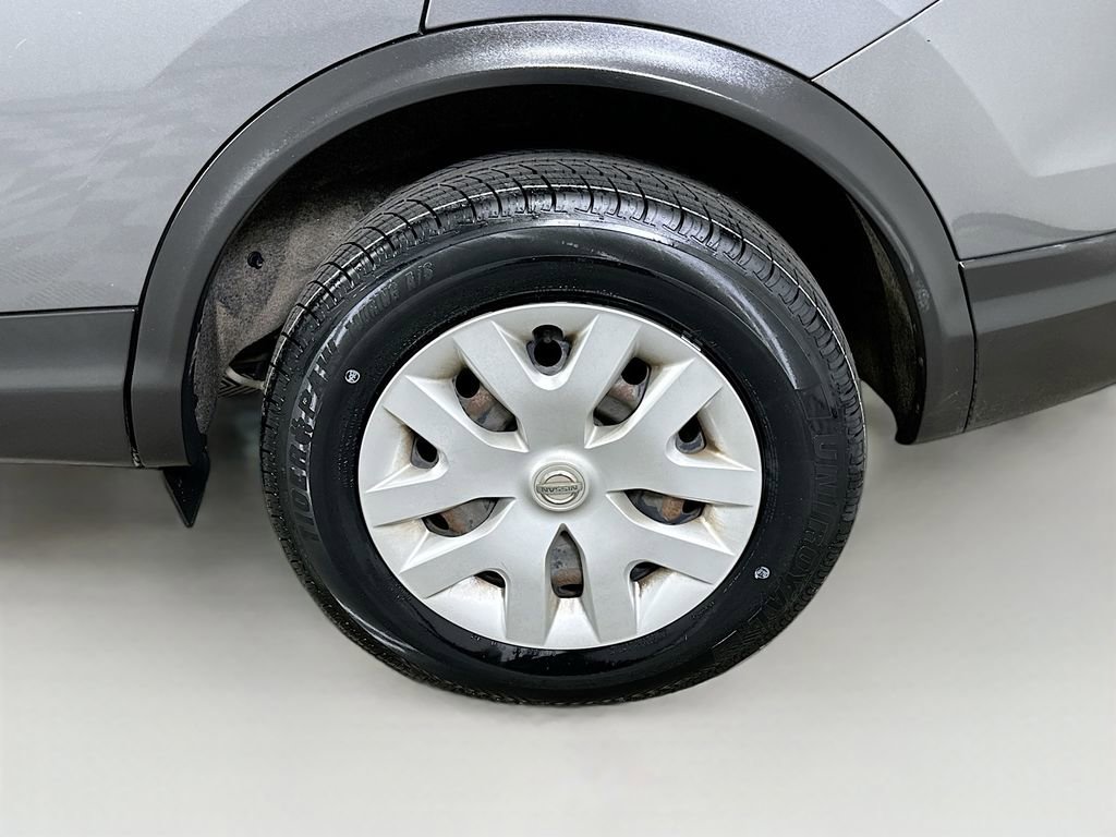 Used 2019 Nissan Rogue Sport S FWD image 24