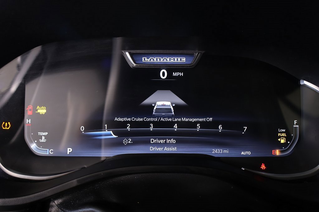 Used 2025 RAM 1500 Laramie w/ Night Edition image 4