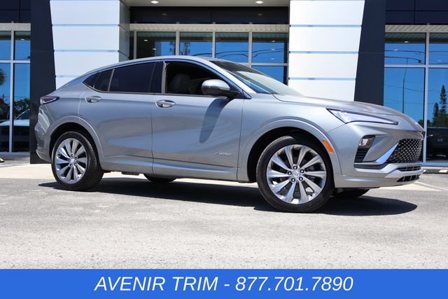 New 2026 Buick Envista Avenir FWD image 2