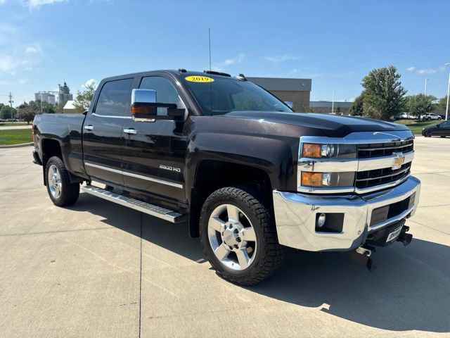 Used 2019 Chevrolet Silverado 2500 LTZ w/ Vortec Plus Package AWD/4WD image 36
