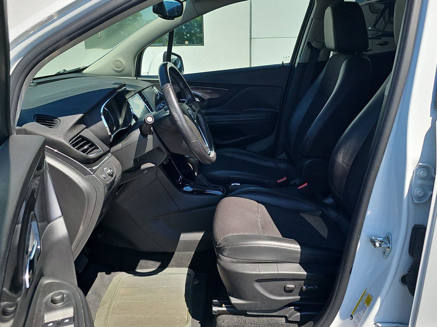 Used 2018 Buick Encore Preferred FWD image 6