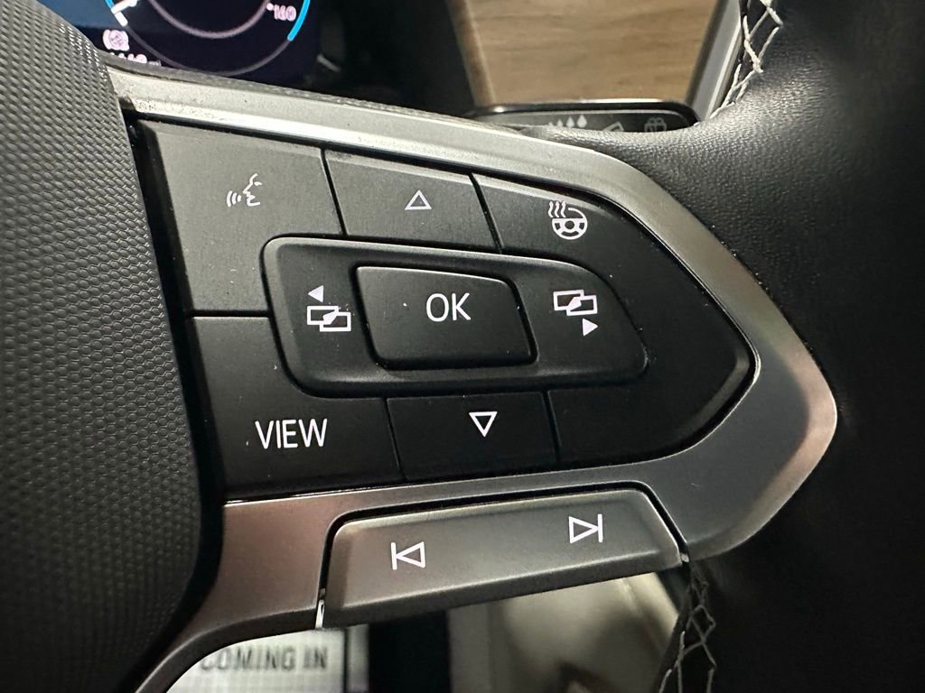Used 2025 Volkswagen Atlas SE AWD/4WD image 20