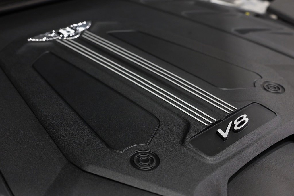 Used 2022 Bentley Bentayga image 19