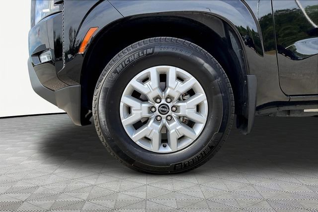 Used 2024 Nissan Frontier SV w/ SV Convenience Package image 21