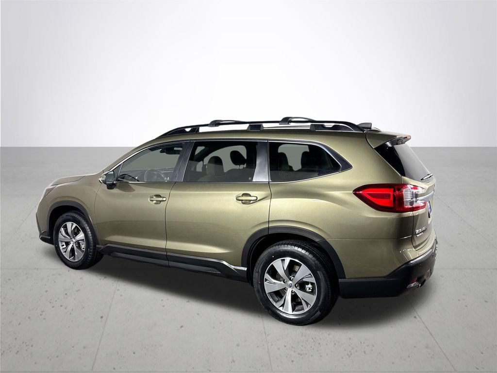 Certified 2023 Subaru Ascent Premium w/ Convenience Package AWD/4WD image 9