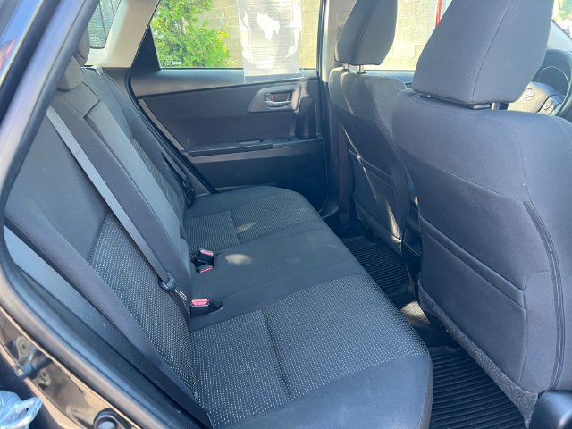 Used 2018 Toyota Corolla iM w/ All-Weather Mat Package FWD image 19