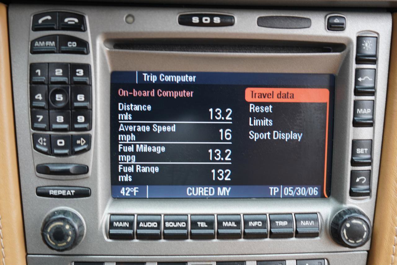 Used 2005 Porsche 911 Carrera image 48