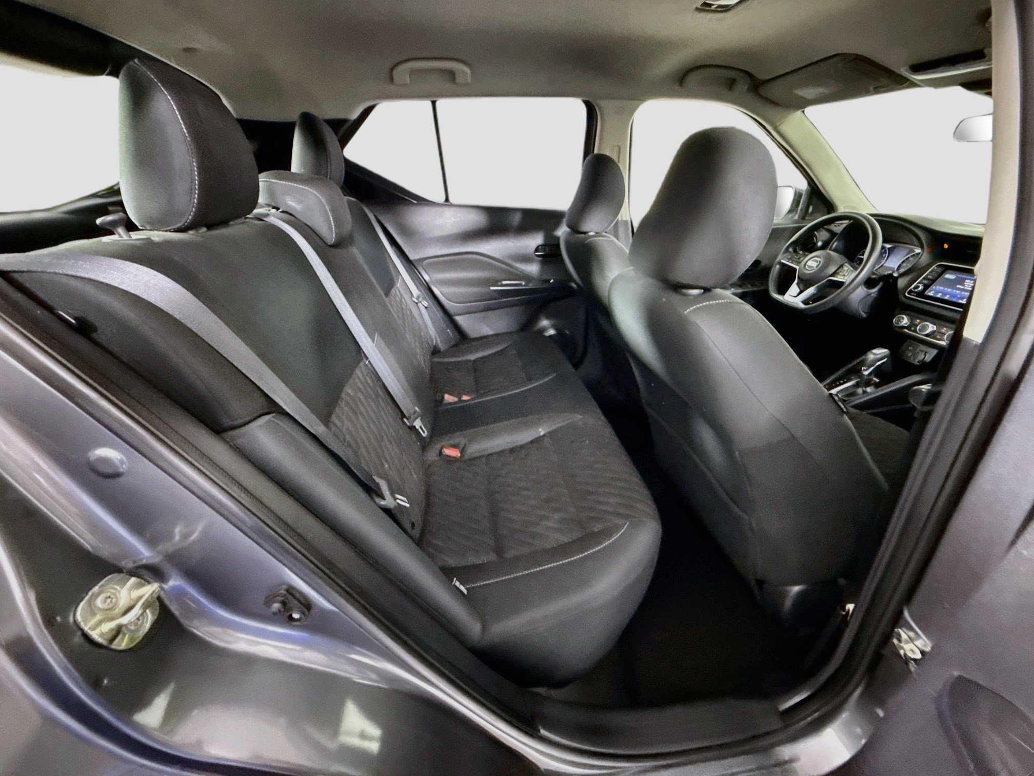 Used 2021 Nissan Kicks S FWD image 27