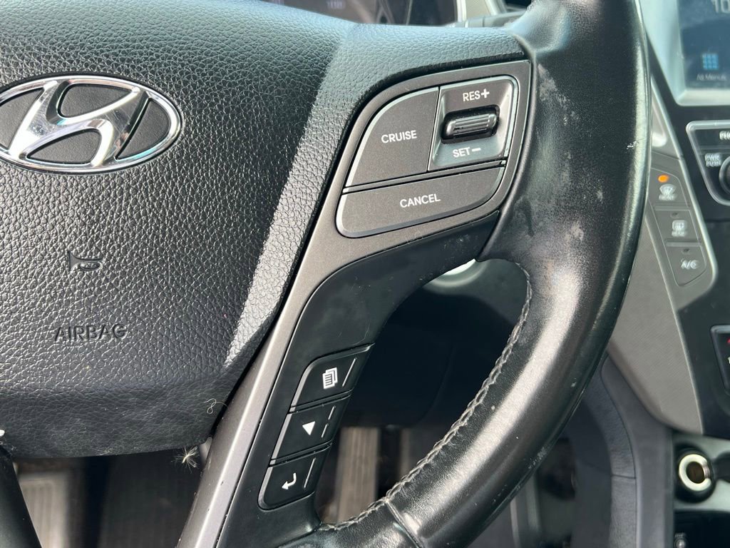 Used 2017 Hyundai Santa Fe SE w/ SE Premium Package 02 AWD/4WD image 34