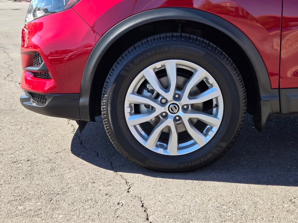 Certified 2022 Nissan Rogue Sport S AWD/4WD image 9