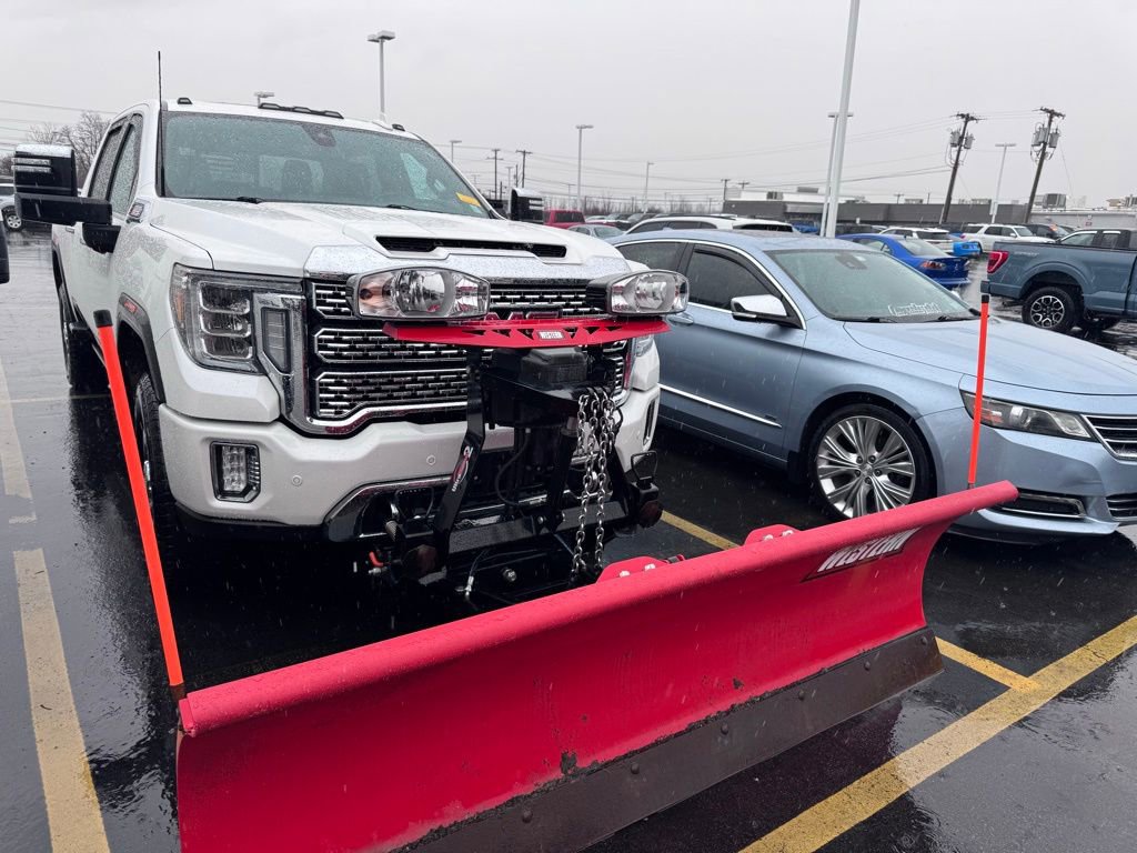 Used 2021 GMC Sierra 2500 Denali w/ Denali Ultimate Package AWD/4WD image 3