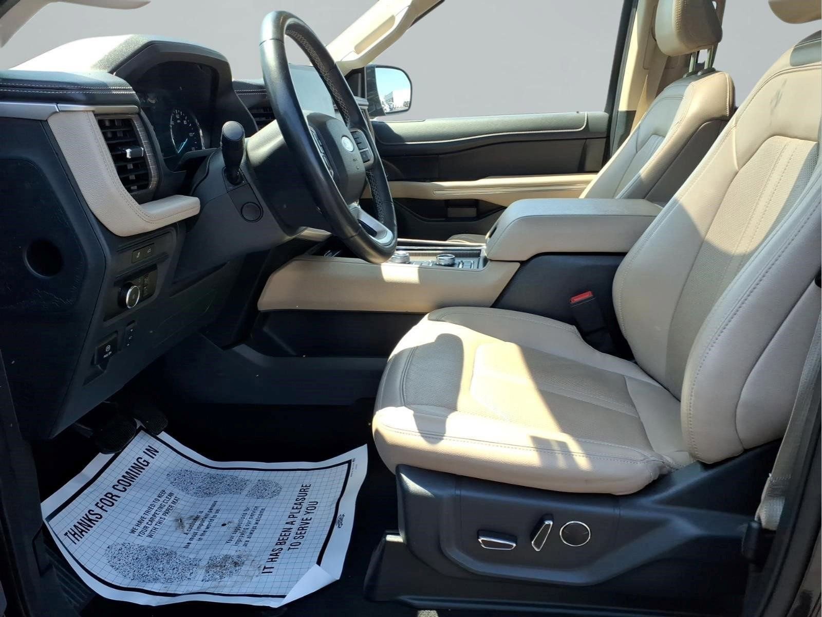 Used 2024 Ford Expedition Limited AWD/4WD image 23