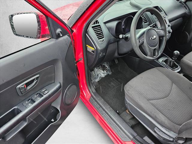 Used 2013 Kia Soul image 14