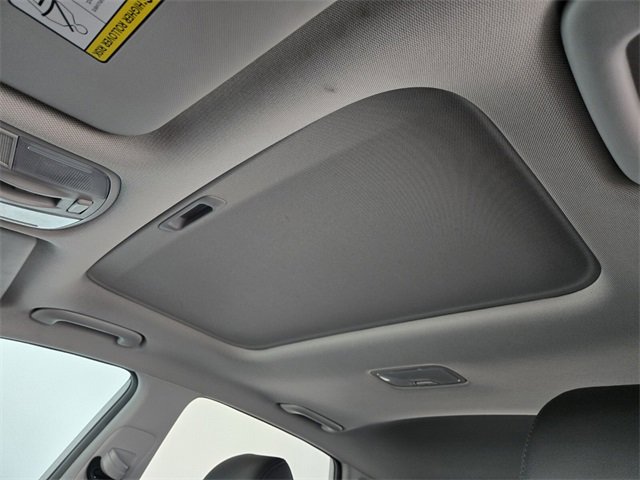 Used 2022 Hyundai Kona Limited image 11