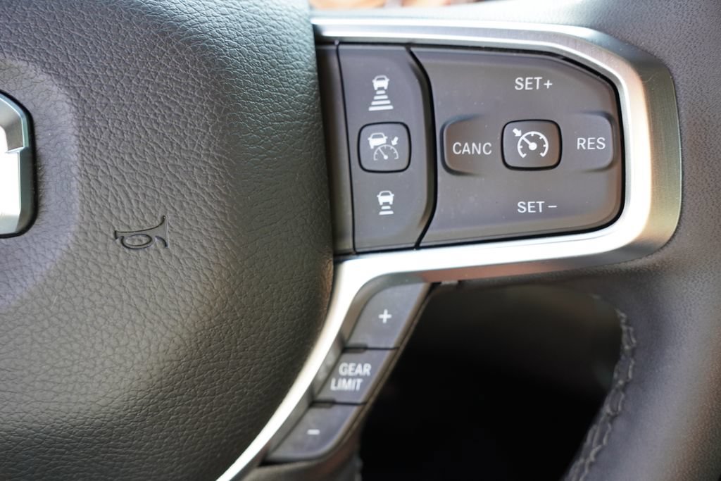 Used 2026 RAM 2500 Big Horn AWD/4WD image 32