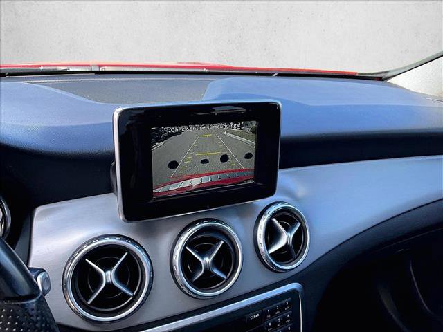 Used 2015 Mercedes-Benz GLA 250 4MATIC image 21