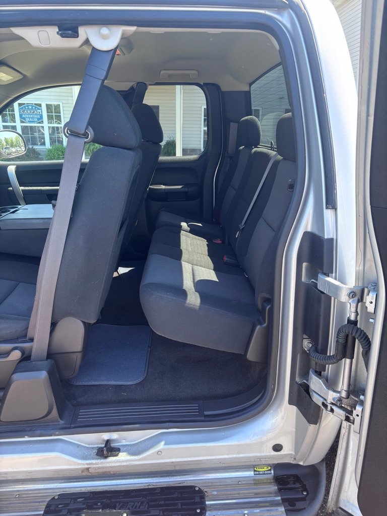 Used 2011 GMC Sierra 1500 SLE w/ Power Tech Package AWD/4WD image 11