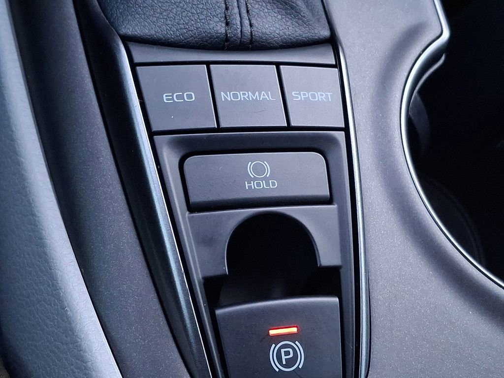 Used 2021 Toyota Camry XSE image 20