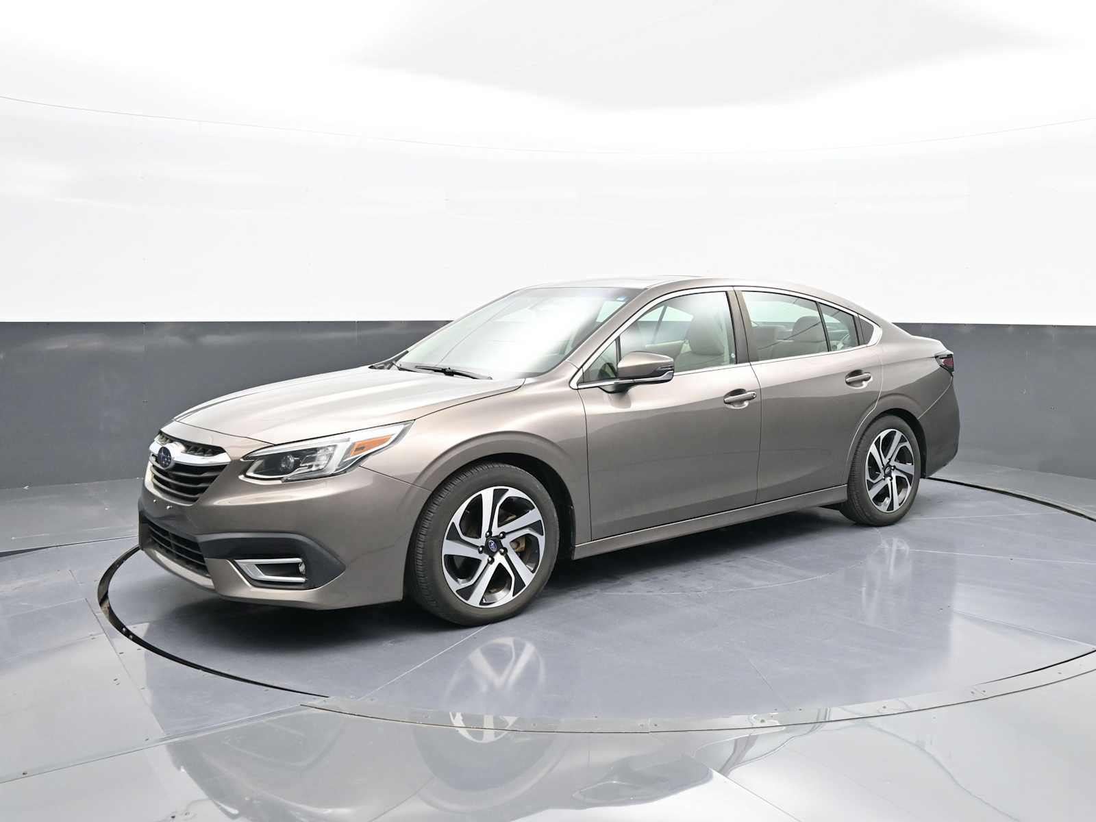 Used 2022 Subaru Legacy Limited image 10
