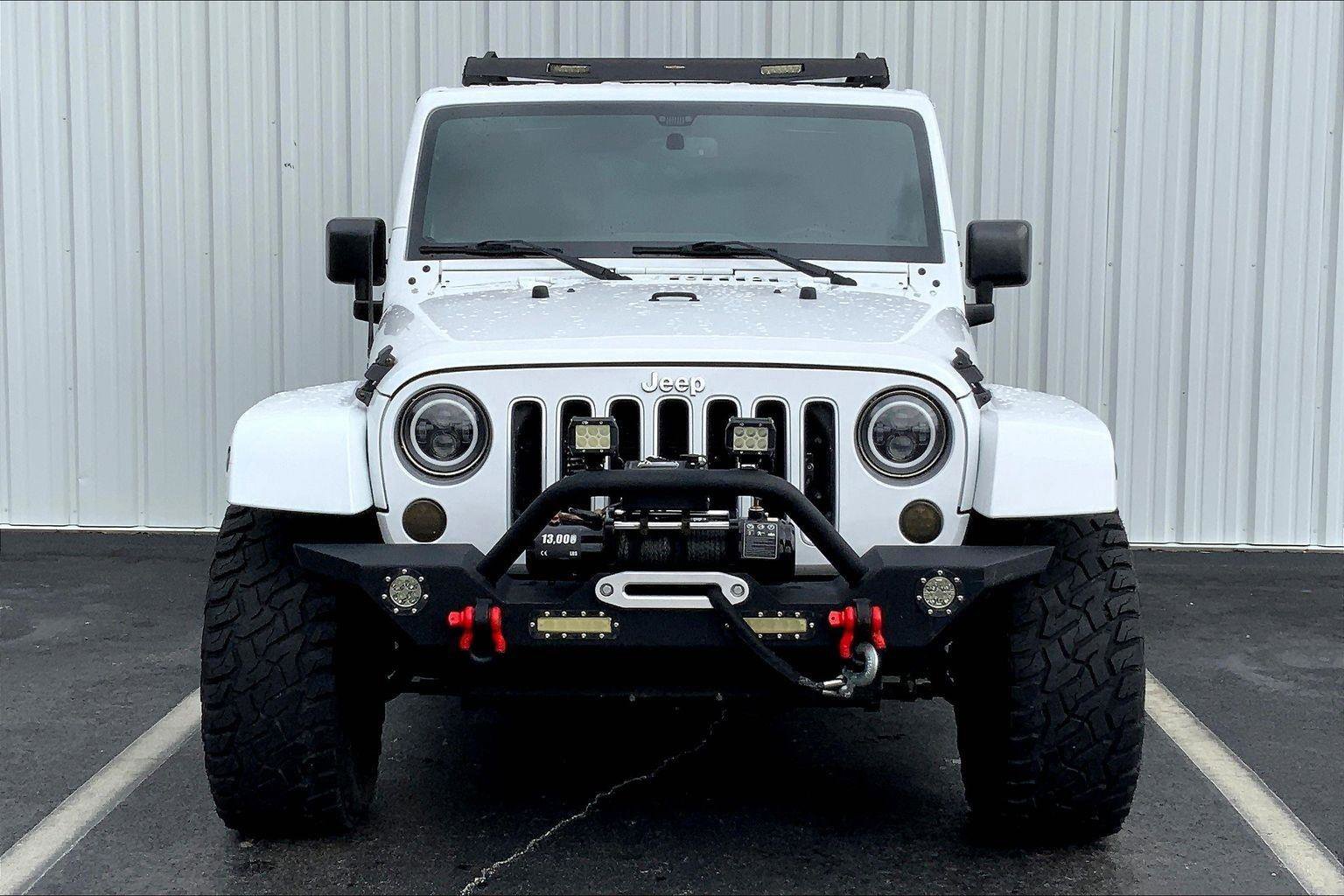 Used 2016 Jeep Wrangler Unlimited Sahara w/ Dual Top Group image 3