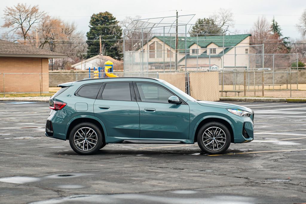 Used 2024 BMW X1 xDrive28i w/ Premium Package image 4