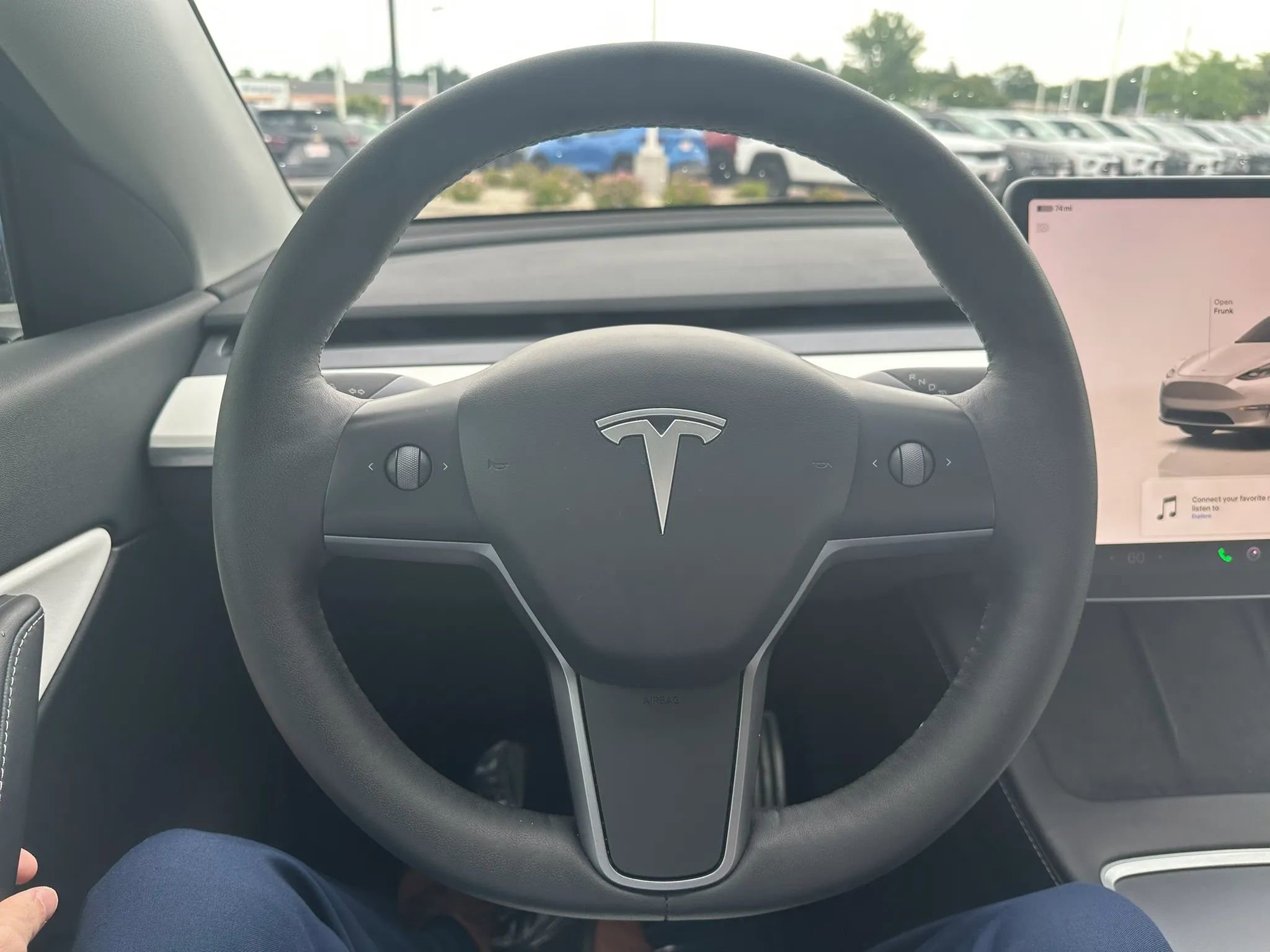 Used 2022 Tesla Model Y Performance AWD/4WD image 14