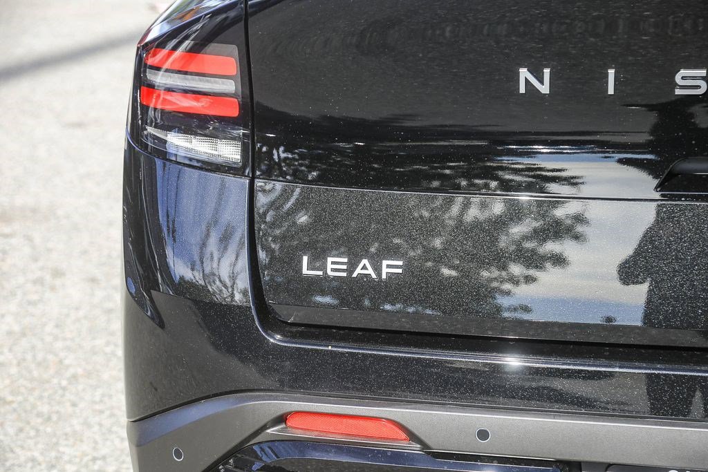 New 2026 Nissan Leaf SV+ image 9