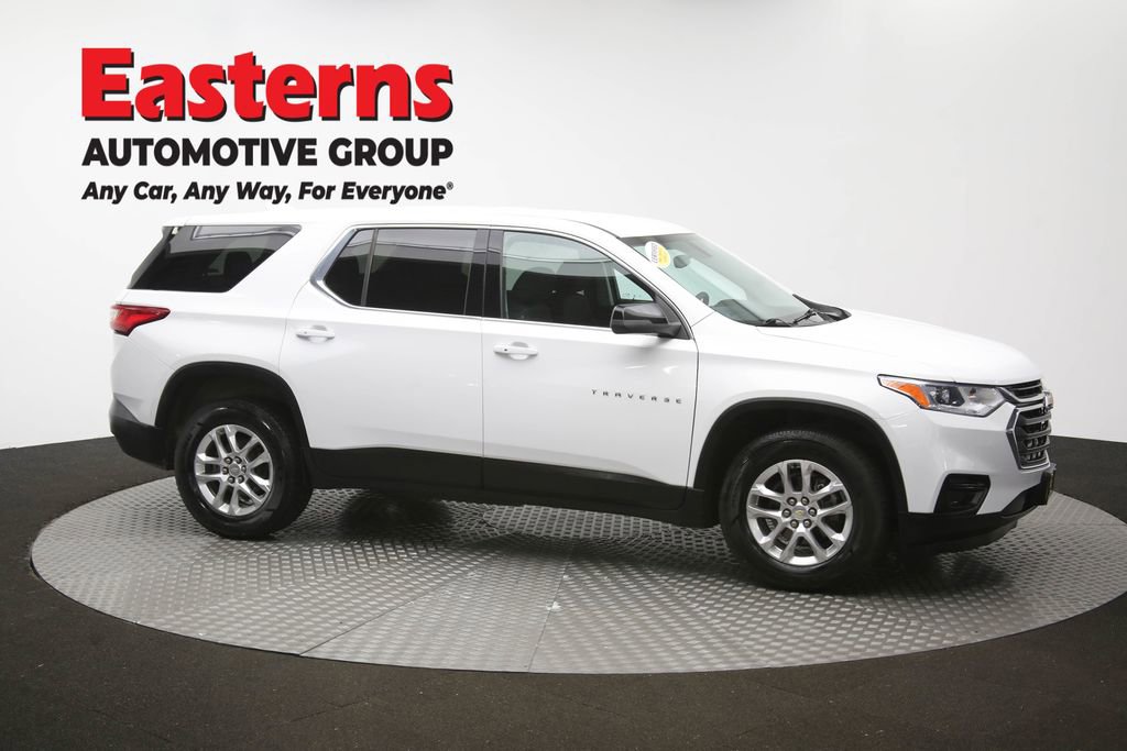 Used 2021 Chevrolet Traverse LS AWD/4WD image 46