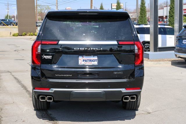 New 2026 GMC Yukon XL Denali w/ Denali Reserve Package image 4