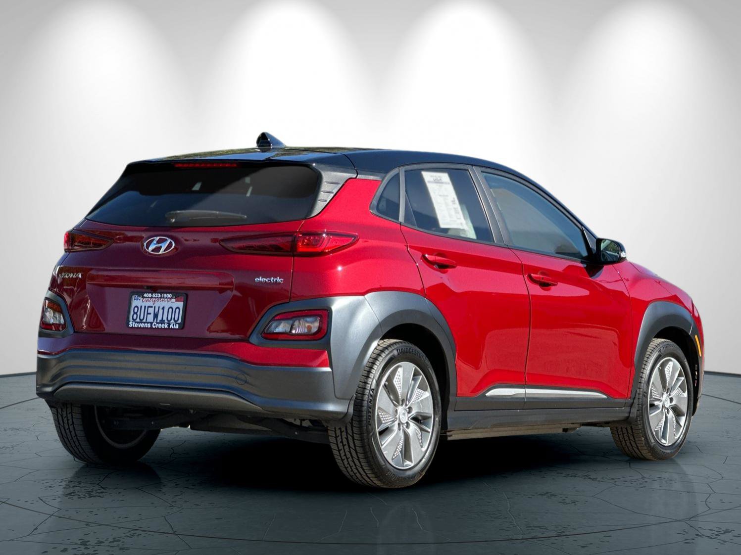 Used 2021 Hyundai Kona SEL w/ Cargo Package FWD image 4