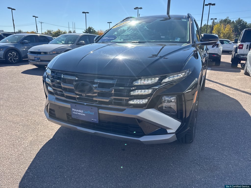 Used 2025 Hyundai Tucson Limited AWD/4WD image 18