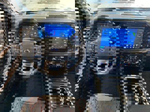 New 2026 Ford F250 Lariat w/ Black Appearance Package image 10