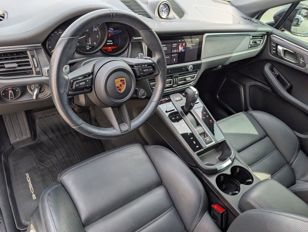 Certified 2022 Porsche Macan GTS image 4