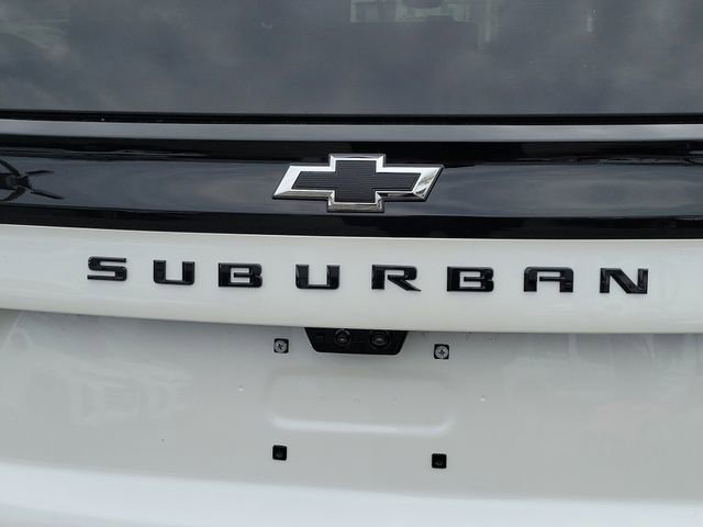 New 2025 Chevrolet Suburban Premier image 6