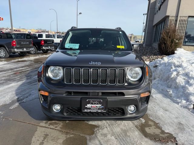 Used 2019 Jeep Renegade Latitude w/ Cold Weather Group image 2