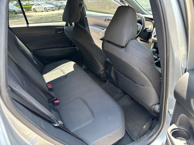 Used 2024 Toyota Corolla Cross AWD Hybrid w/ Moonroof Package image 15