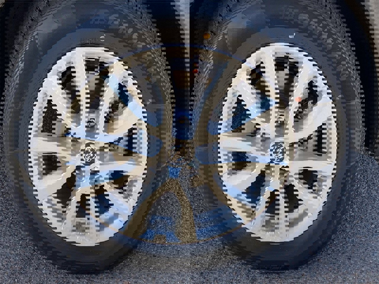 Used 2021 Nissan Rogue Sport S image 10