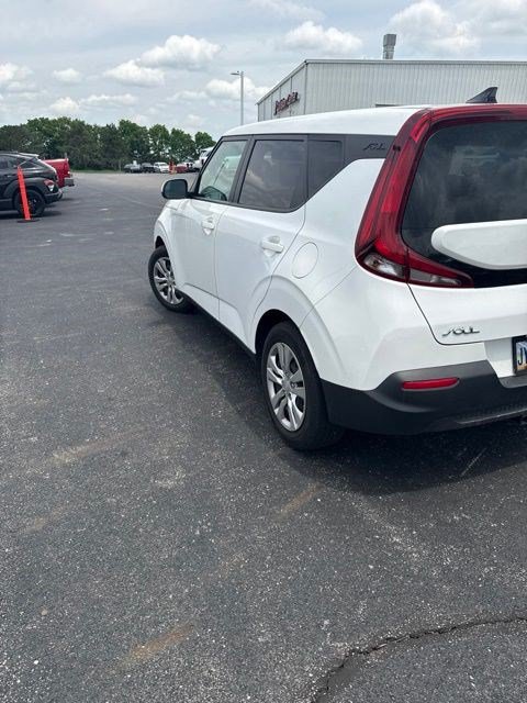 Used 2020 Kia Soul LX FWD image 4