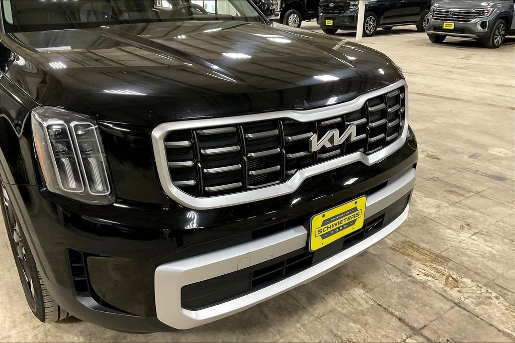 Used 2025 Kia Telluride S AWD/4WD image 30