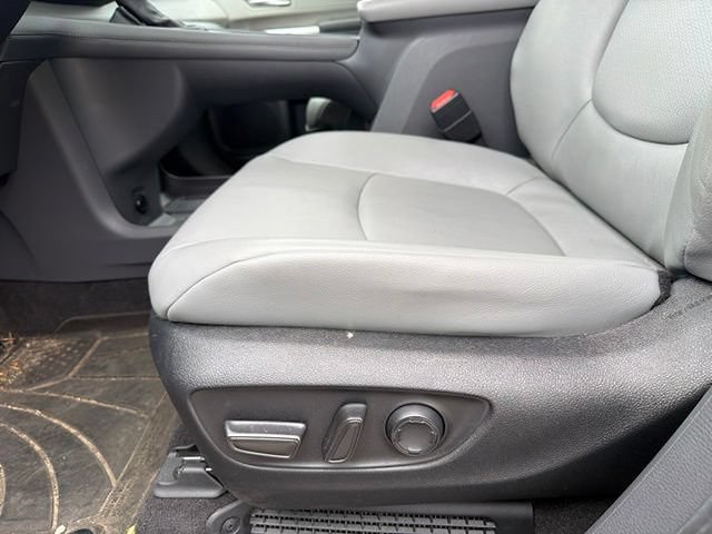 Certified 2024 Toyota Sienna XLE w/ XLE Plus Package FWD image 9