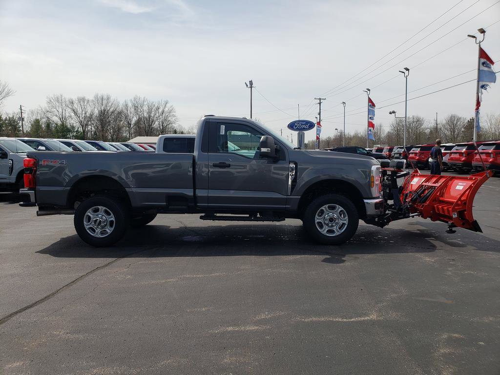 New 2026 Ford F350 XLT w/ 360-Degree Camera Package AWD/4WD image 3