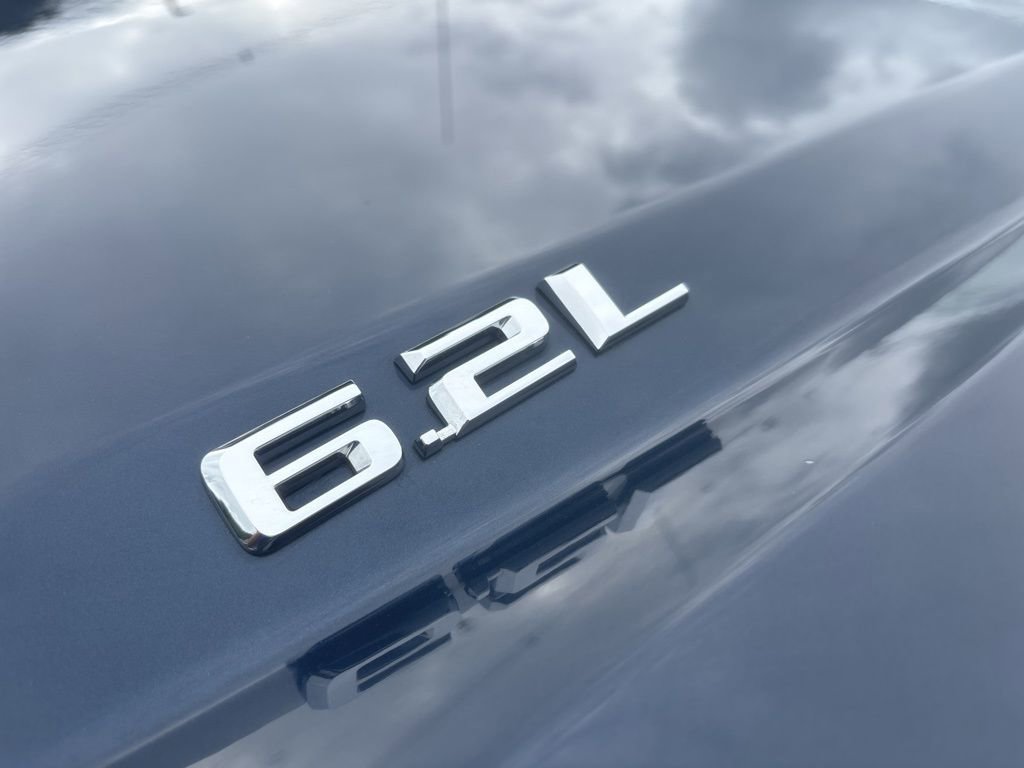 Certified 2020 Chevrolet Silverado 1500 LTZ w/ LTZ Premium Package AWD/4WD image 10