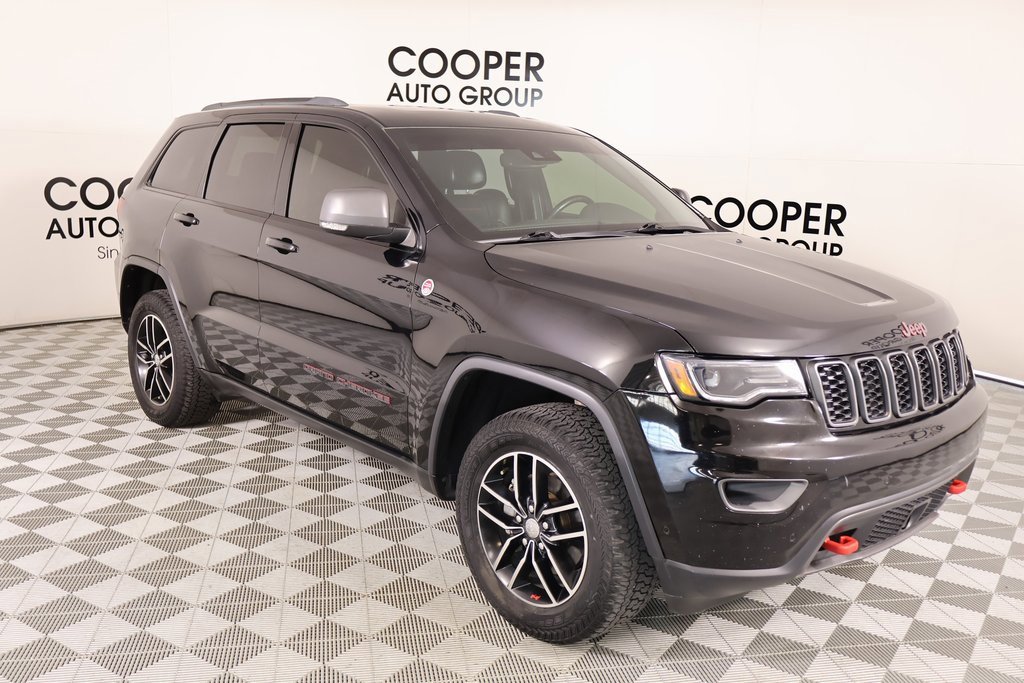 Used 2018 Jeep Grand Cherokee Trailhawk w/ Trailhawk Luxury Group image 1