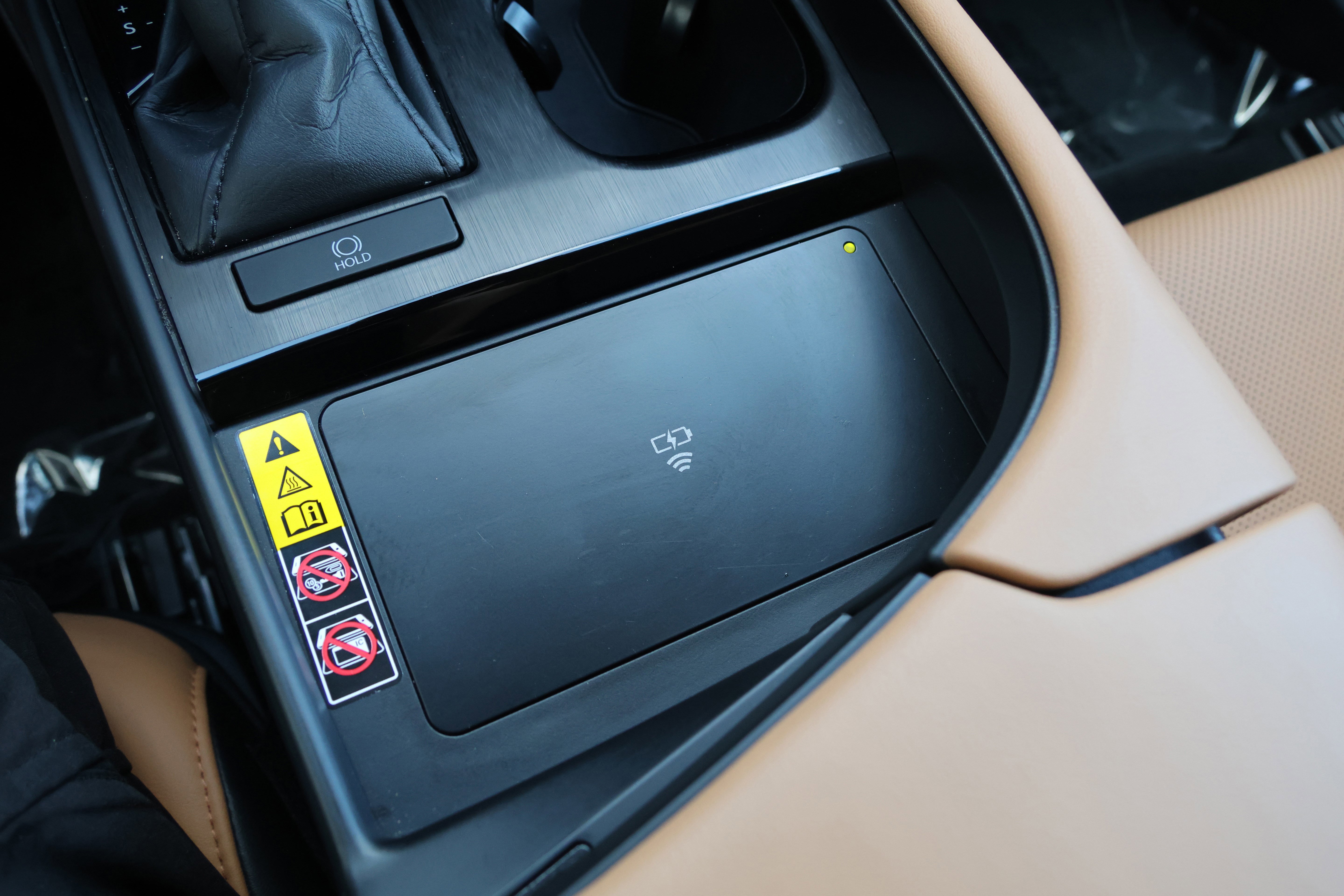 Used 2025 Lexus ES 350 w/ Premium Package image 30