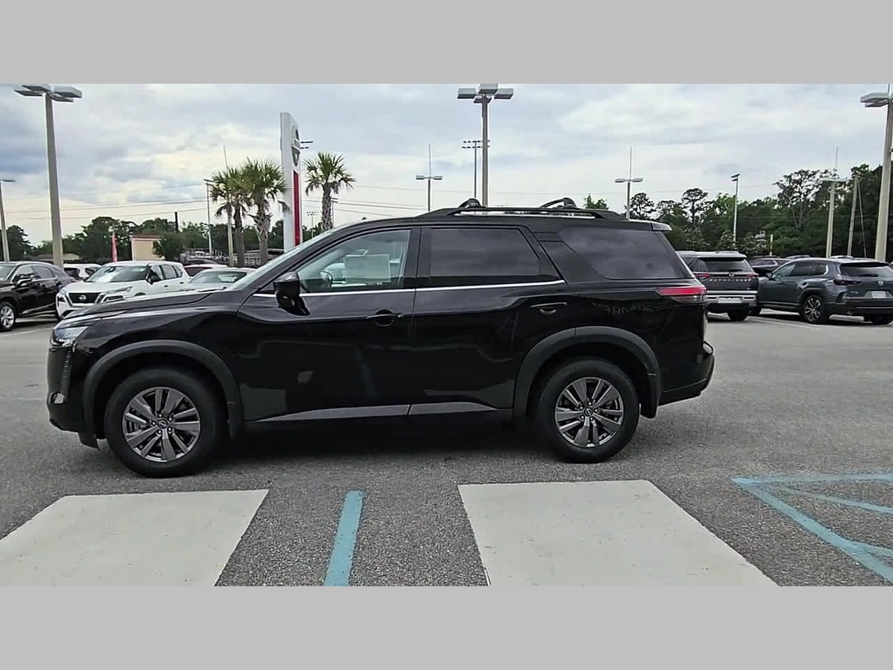 New 2026 Nissan Pathfinder SV FWD image 23