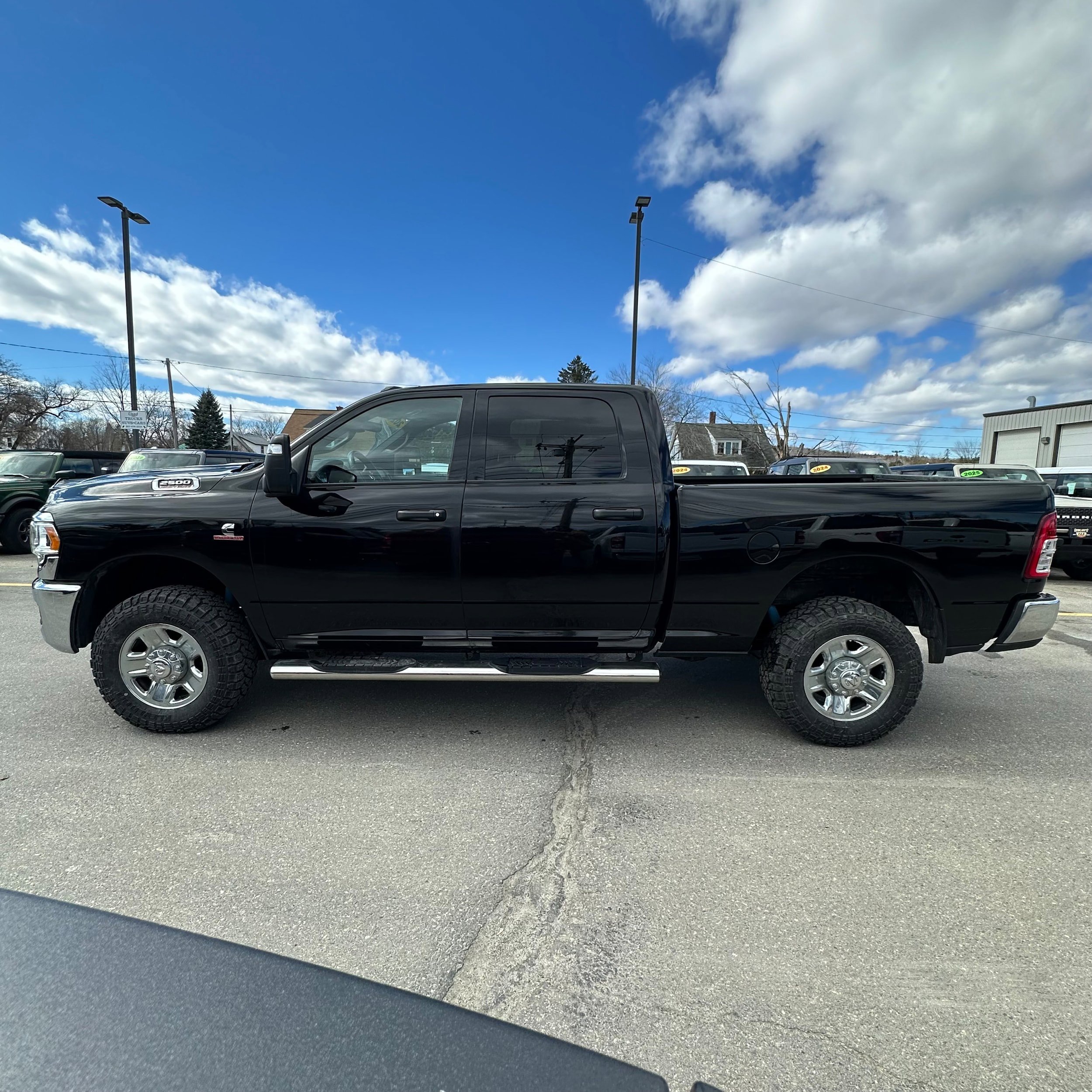 Used 2023 RAM 2500 Tradesman AWD/4WD image 6